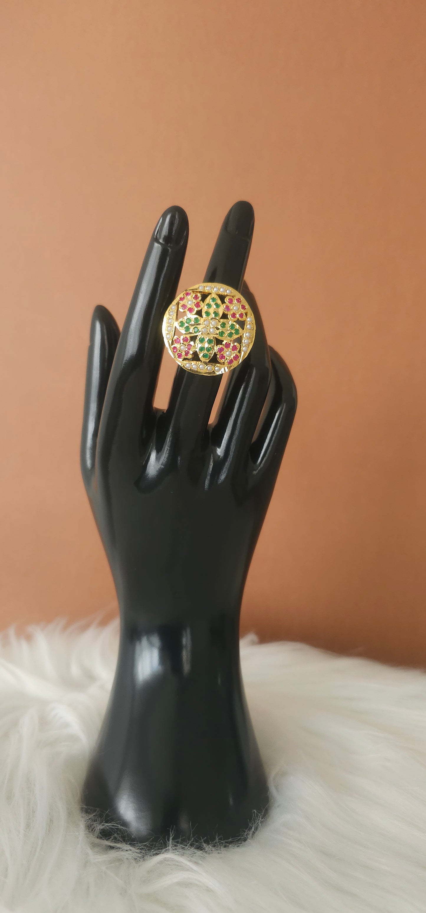 Shirin Navratan Ring