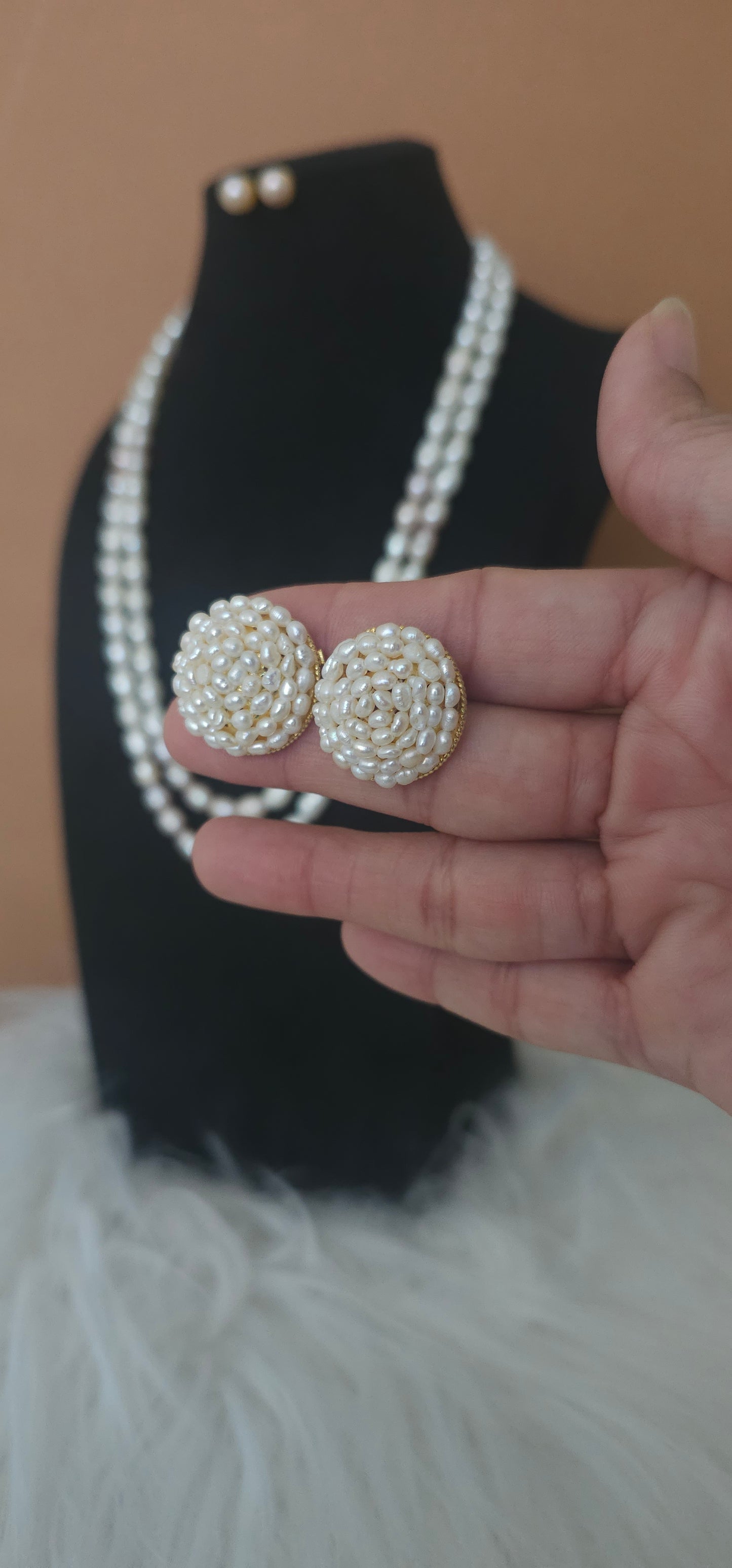 Lulu cluster earrings