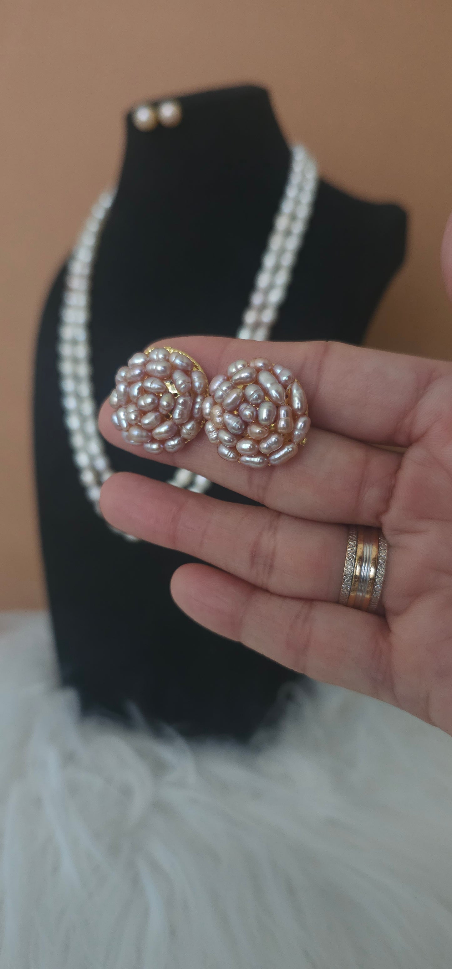 Lulu cluster earrings