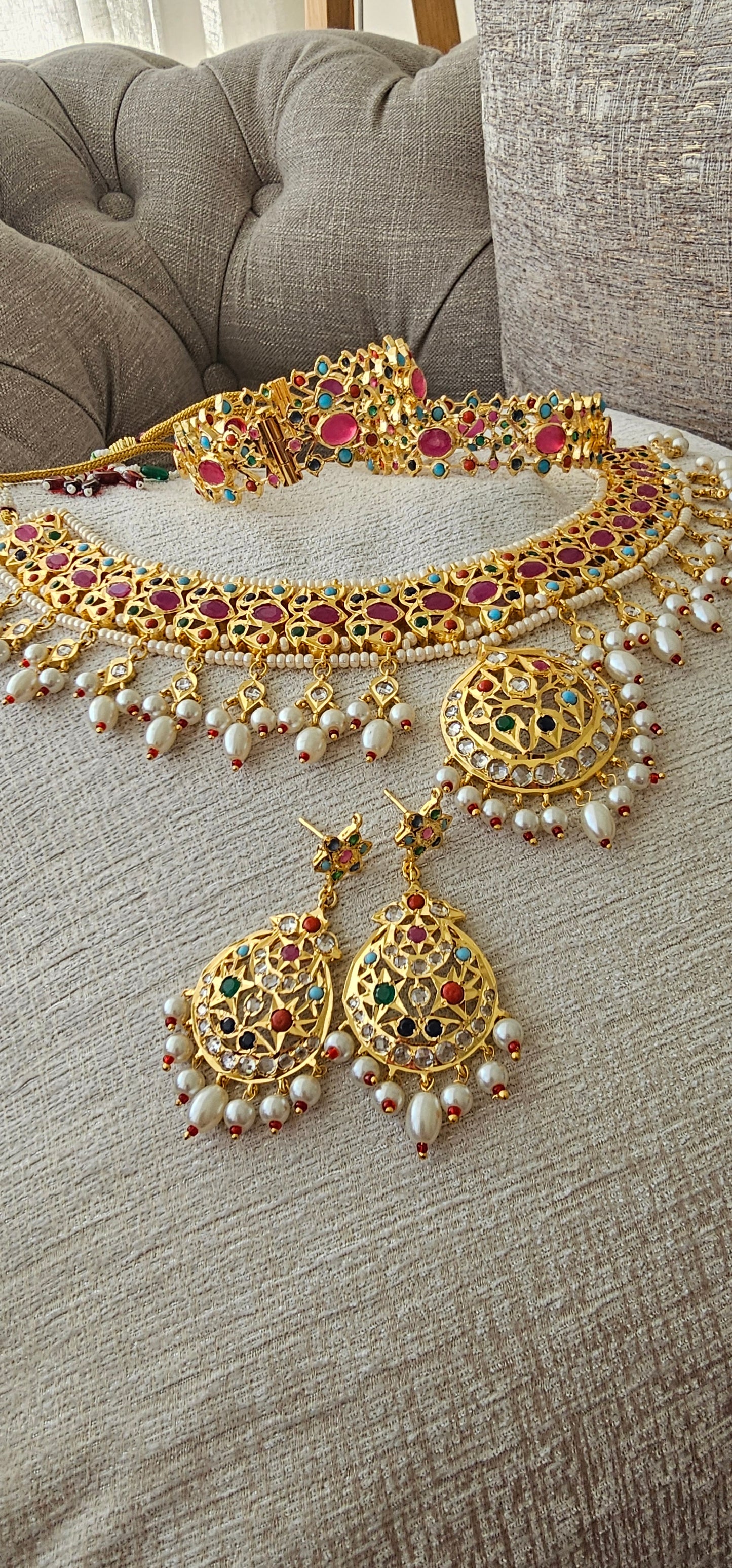 Rangrez Navratan Necklace set