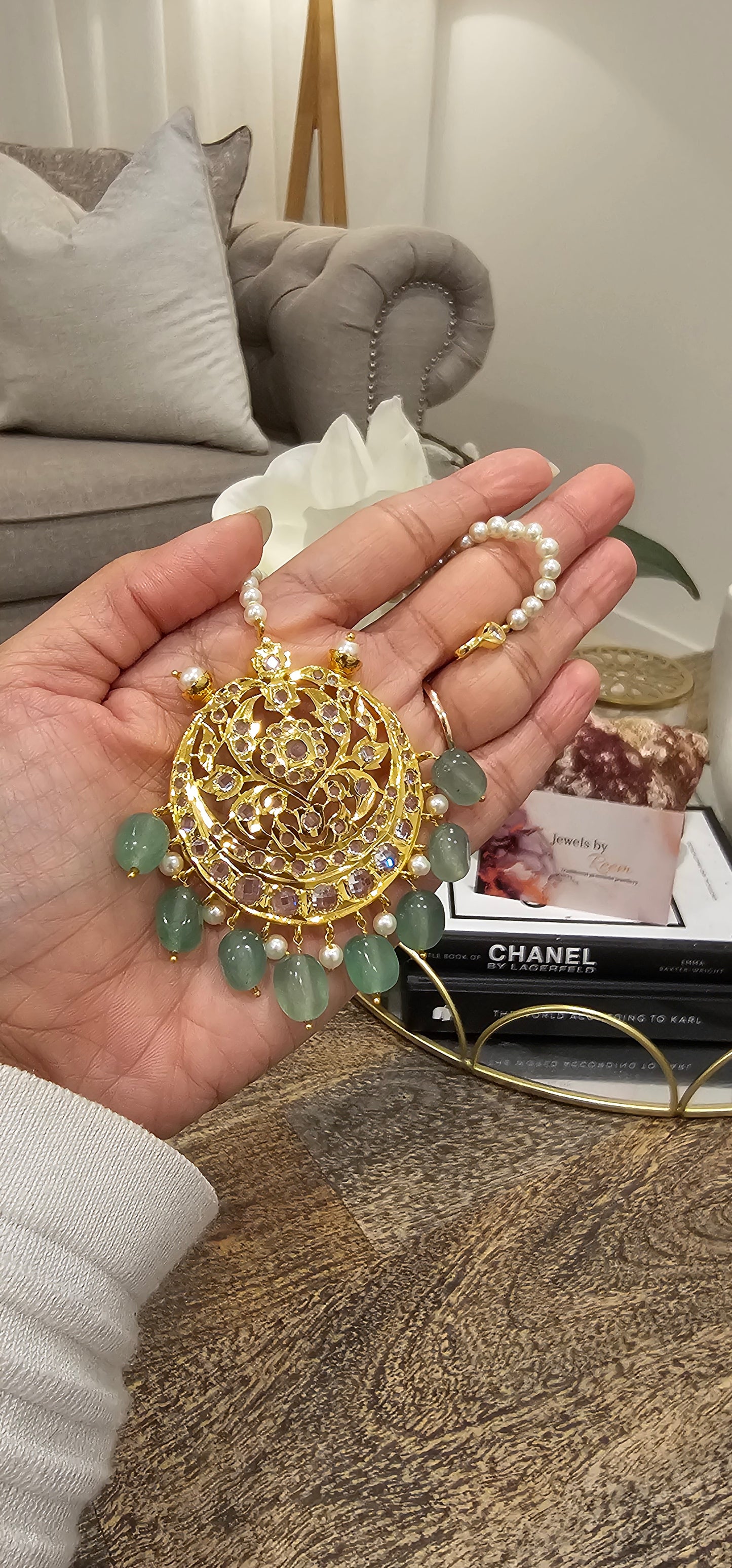Kaanti wale mang tika