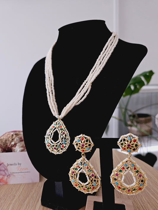 Shama Navratan pendant set