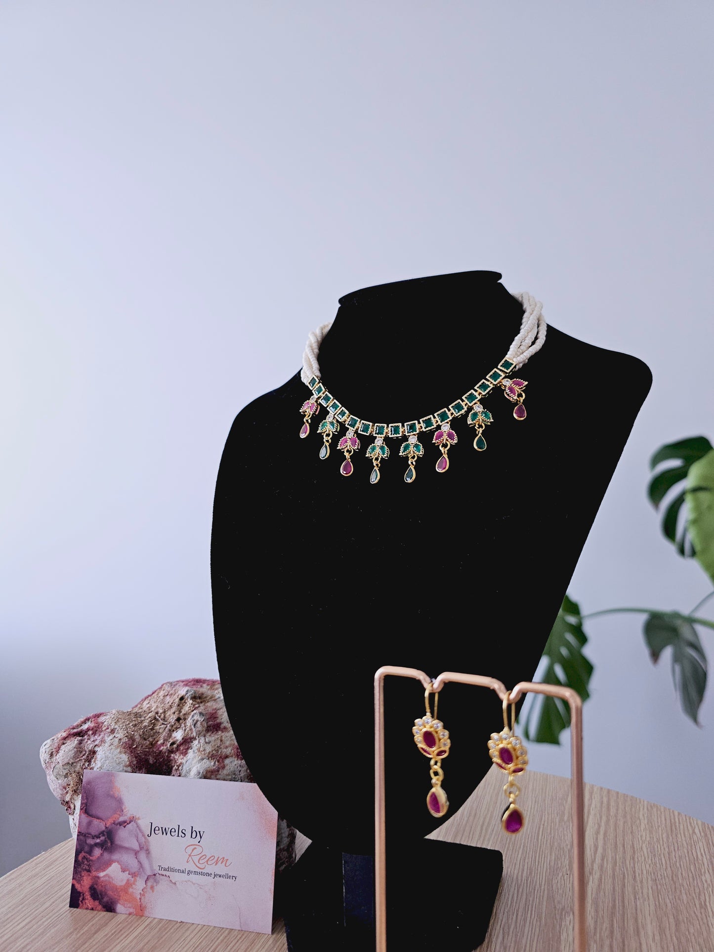 Farah necklace set