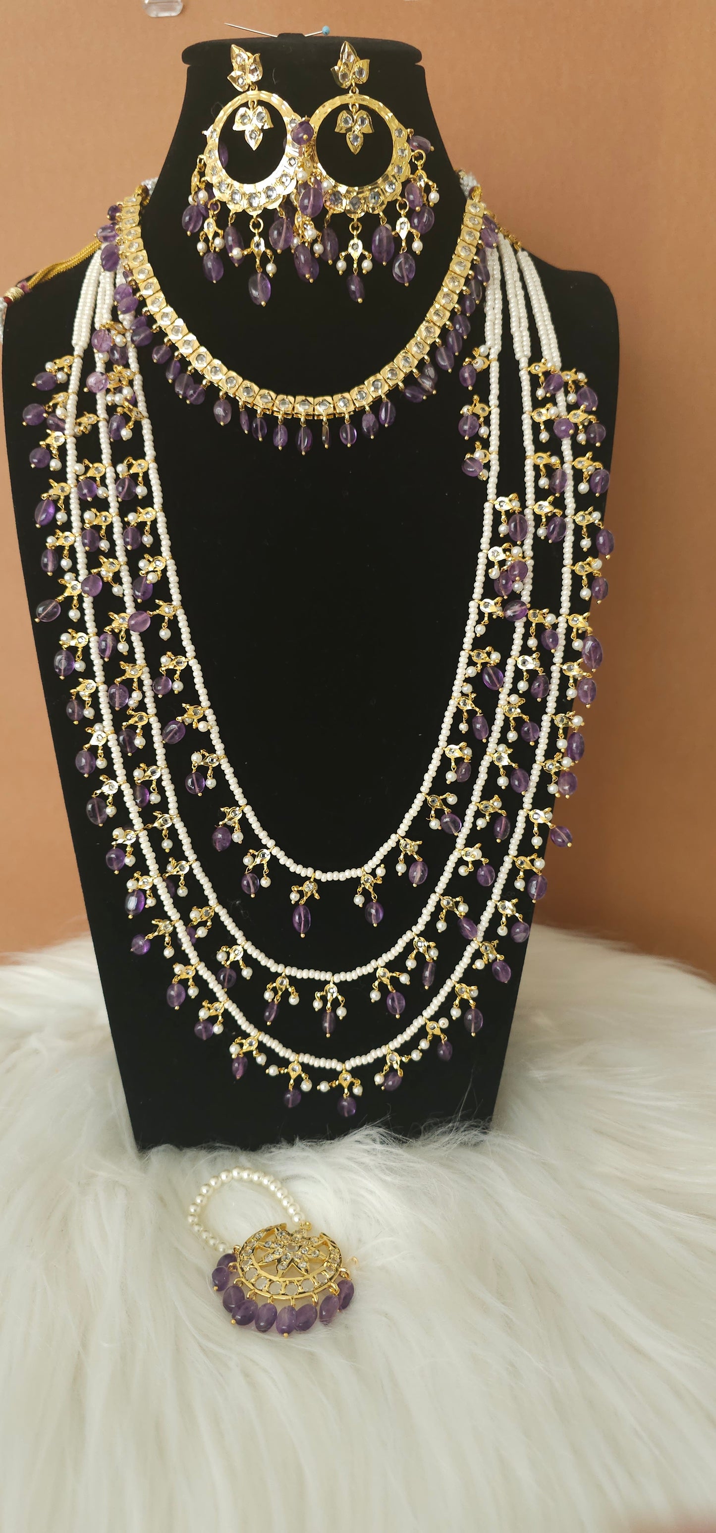 Zeenat three-layered long necklace