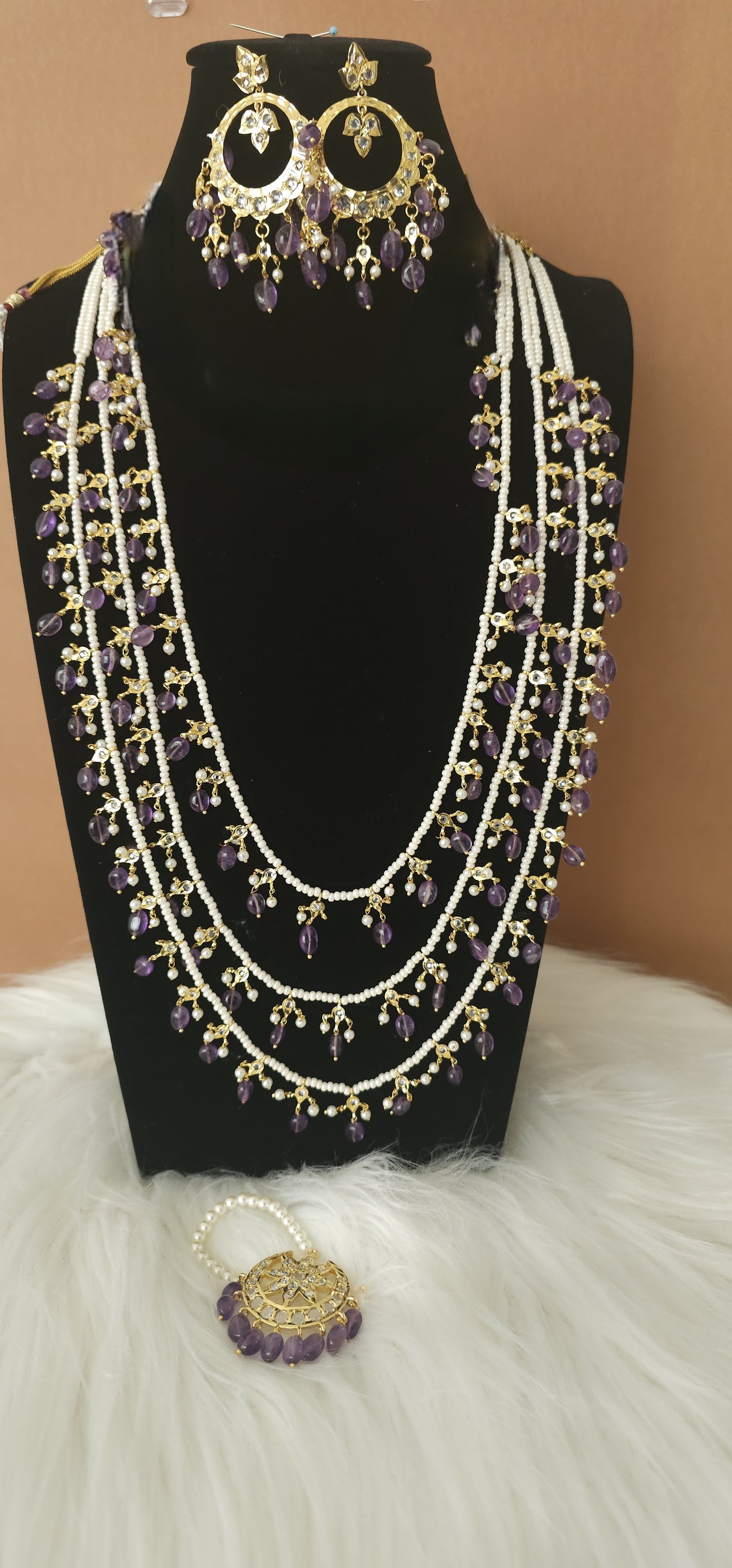 Zeenat three-layered long necklace